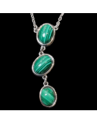 Pendentif Malachite trois pierres avec chaîne