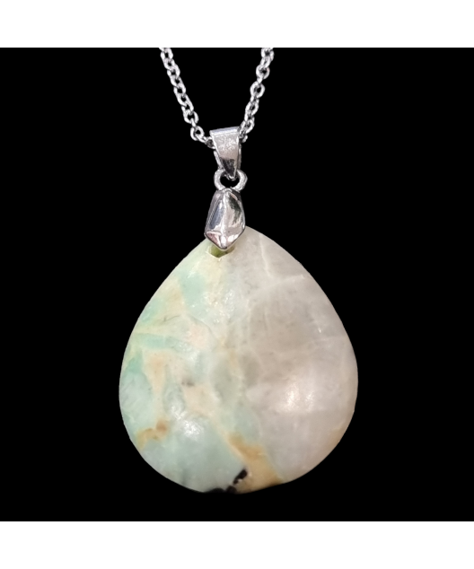Pendentif Opale verte sur chaîne