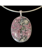 Pendentif Eudyalite sur tour de cou rigide Argent 925 (s)