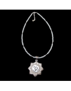 Pendentif Médaillon Reiki façonné Argent 925 sur collier Pierre de lune