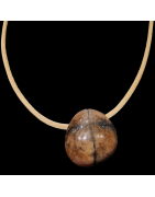 Pendentif Andalousite sur cordon avec fermoir
