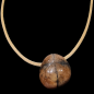 Pendentif Andalousite sur cordon avec fermoir