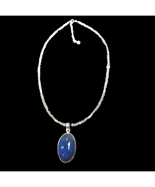 Pendentif Labradorite Argent 925 sur collier Labradorite facettées