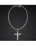 Pendentif Crucifix Nacre Vermeil sur collier Pierre de lune facettée