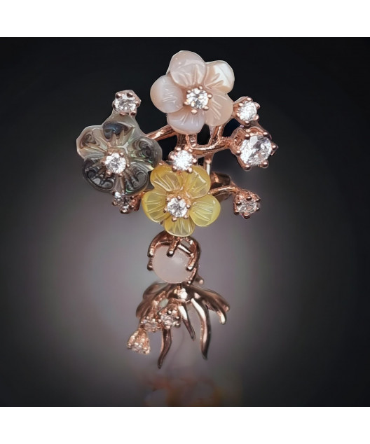 Boucles Pierre de lune et fleurs de Nacre & Zirconium Plaqué or rose