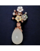 Boucles Pierre de lune et fleurs de Nacre & Zirconium Plaqué or rose