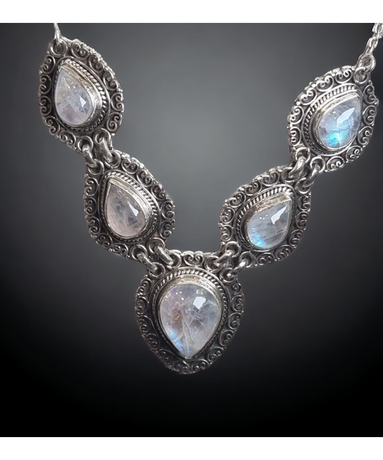 Collier Pierre de lune sertie sur chaîne Argent 925