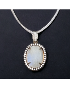 Pendentif Pierre de lune & Zirconium sur cordon réglable