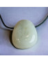 Pendentif Jade sur cordon réglable