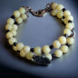 Bracelet Jade facetté Fleur Zoïsite Quartz fumé & Onyx sur câble acier double