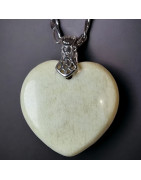 Pendentif Jade Cœur bélière et chaîne