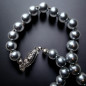 Collier Perles de Majorque grises avec fermoir sécurisé
