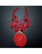 Collier Bakélite & Perles de verre Fleur