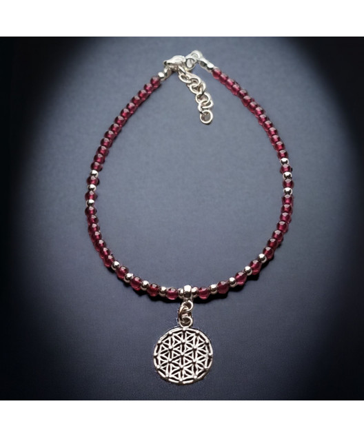Bracelet Grenat facetté avec Fleur de vie Argent 925