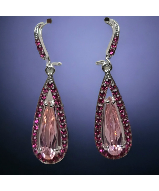 Boucles Zirconium & Swarovski pendants