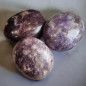 Galet Lépidolite