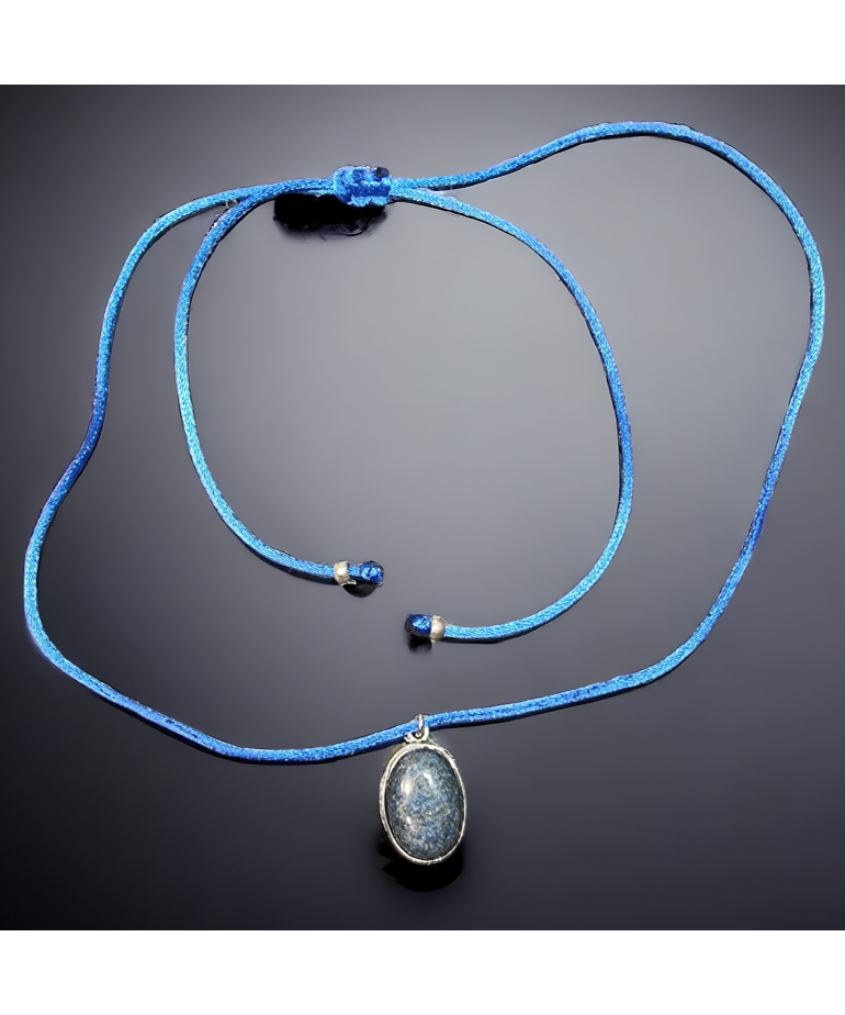 Pendentif Lapis-lazuli sur cordon réglable