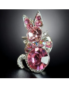Pin's Zirconium lapin
