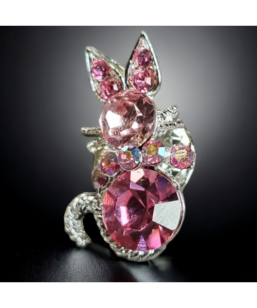 Pin's Zirconium lapin