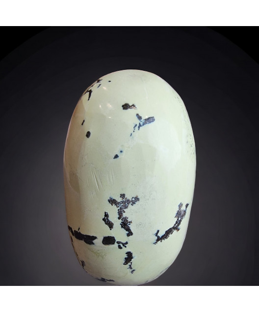 Menhir Chrysoprase citron ( pierre roulée)