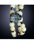 Bracelet Jade facetté Fleur Zoïsite Quartz fumé & Onyx sur câble acier double