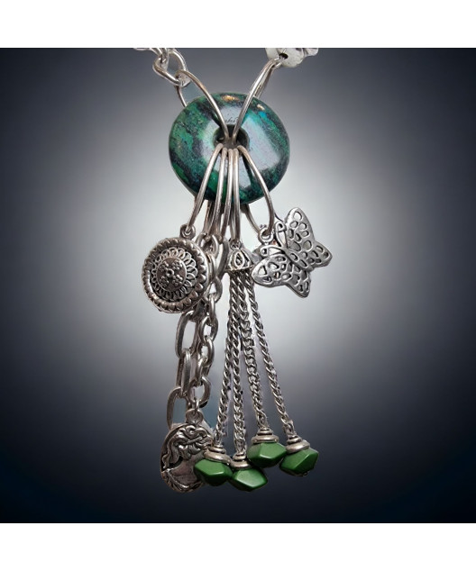 Collier Chrysocolle Acier avec breloques