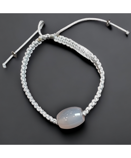 Bracelet Agate blanche sur cordon réglable