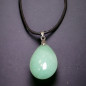Pendentif Aventurine verte sur cordon simili cuir