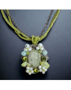 Collier Perles de verre et de Nacre Swarovski & pierres de Jade & Aigue marine avec Camé