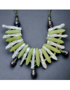Collier Jade Nacre & Perles baroques sur cordon réglable