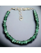 Bracelet Emeraude baroque enfant fermoir Argent 925