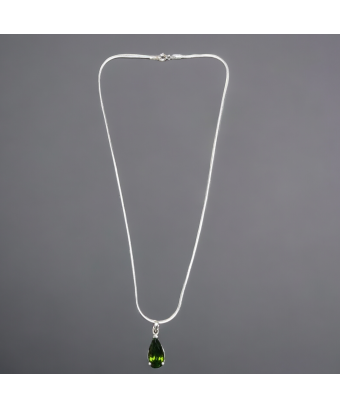 Pendentif Tourmaline verte avec chaîne Argent 925