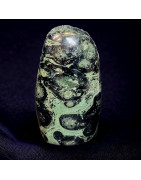 Menhir Jaspe Kambaba
