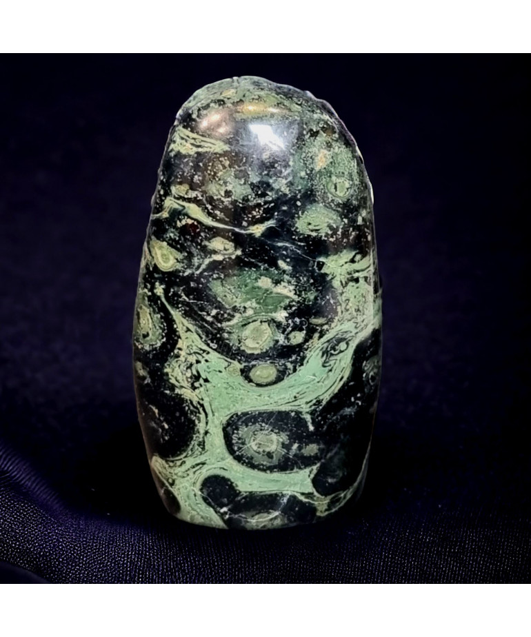 Menhir Jaspe Kambaba