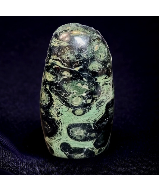 Menhir Jaspe Kambaba