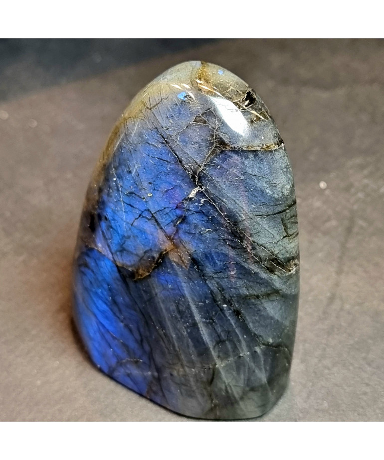 Menhir Labradorite 231g