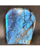 Pierre sculptée Labradorite