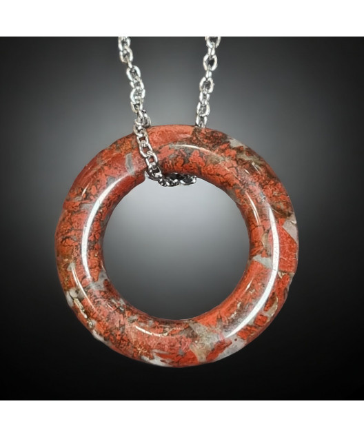 Pendentif Jaspe rouge anneau Taille 60 avec chaîne