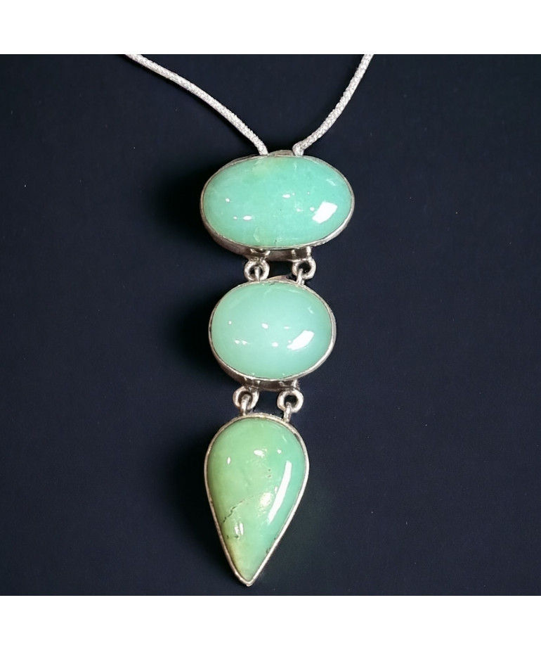 Pendentif Chrysoprase serti Argent 925 sur cordon réglable