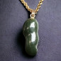 Pendentif Jade avec chaîne dorée