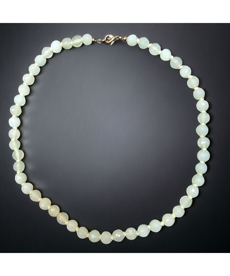 Collier Jade Pierres rondes facettées