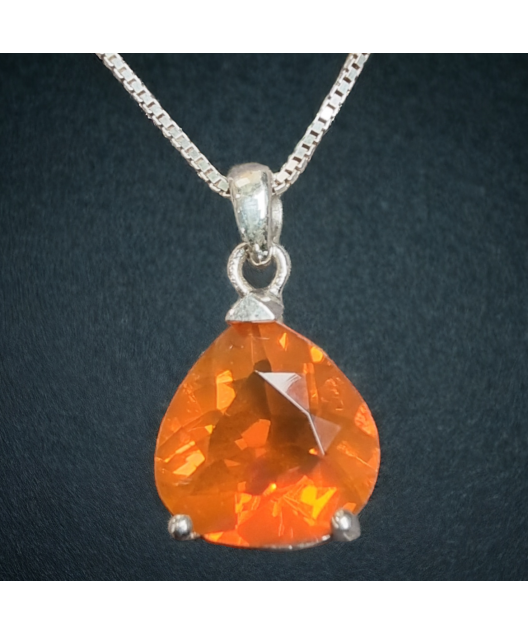 Pendentif Opale de feu & chaîne Argent 925