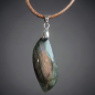 Pendentif Labradorite sur cordon