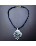 Pendentif Mandala acier inox sur cordon