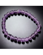 Ce bracelet d’améthyste en pierres rondes est une création de Meirea.