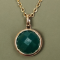 Pendentif Agate verte facettée avec chaîne Plaqué or