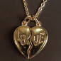 Pendentif Cœur Love avec chaîne Plaqué or