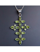 Pendentif Péridot croix Argent 925 sur chaîne
