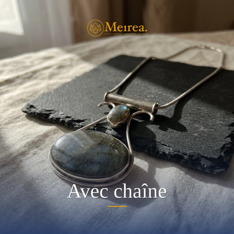 Avec chaîne