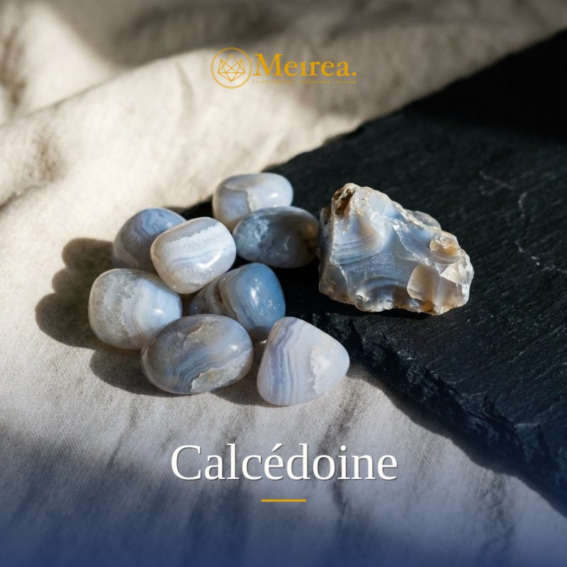 Calcédoine : vertus, propriétés et bijoux